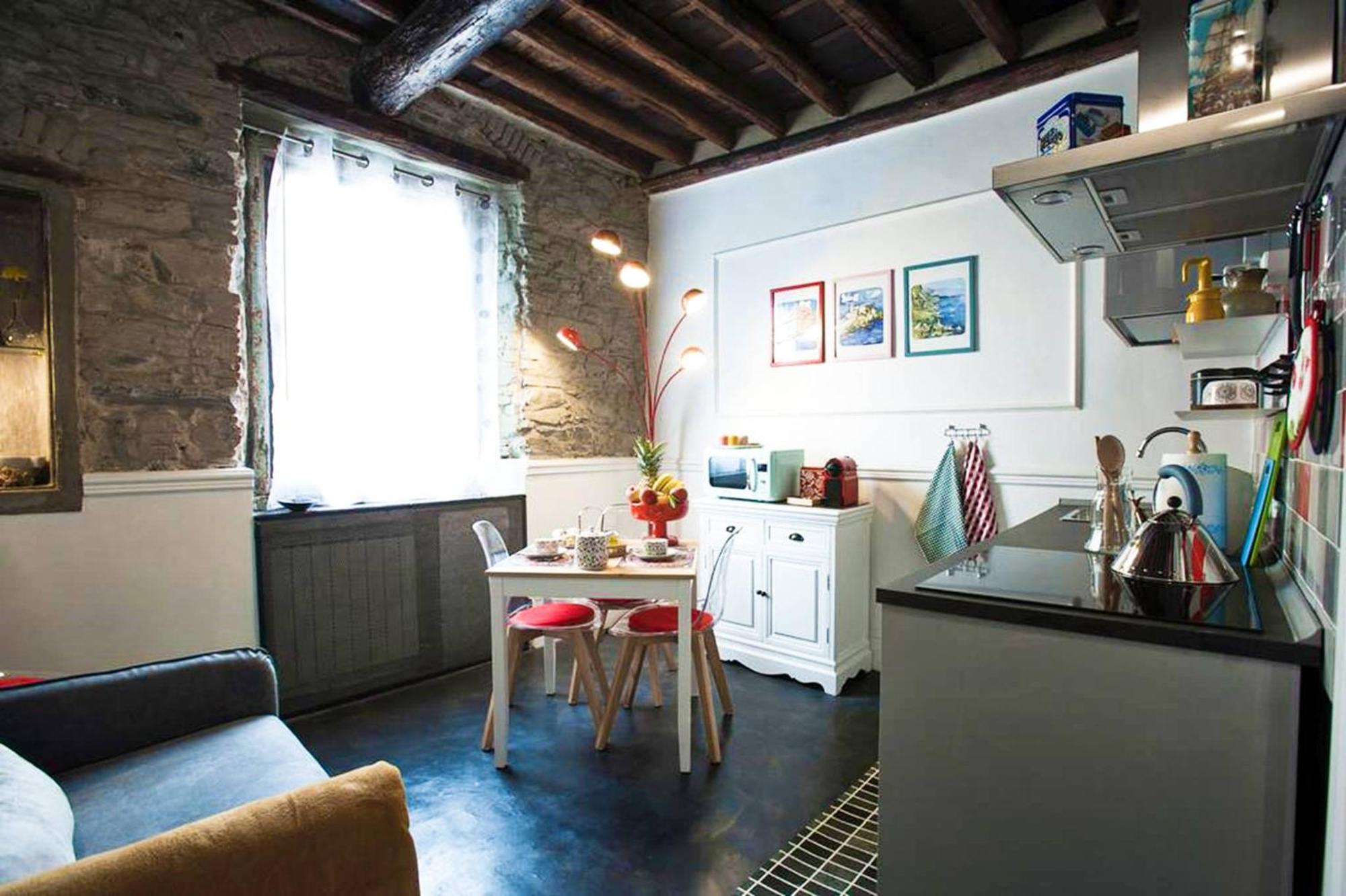 Pippi'S Aquarium Home With A/C Génova Quarto foto